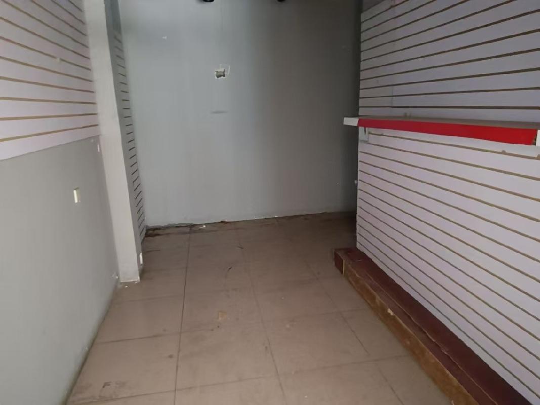 呼和浩特市回民区文化宫街19号商住楼商铺11号房产转让（内蒙古自治区机关事务管理局）(国资监测编号GR2025NM1005474)