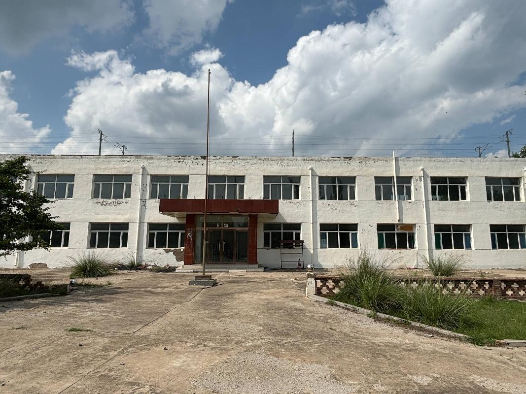 乌兰察布市兴和县鄂尔栋镇西侧兴和县田兴农牧业有限责任公司厂房出租