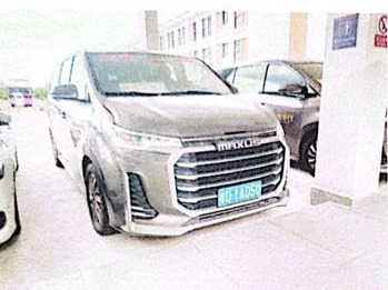琼D5AT06、琼 D5AT22等6辆上汽大通牌公路客运车再次整体转让(国资监测编号GR2025HI1001083)