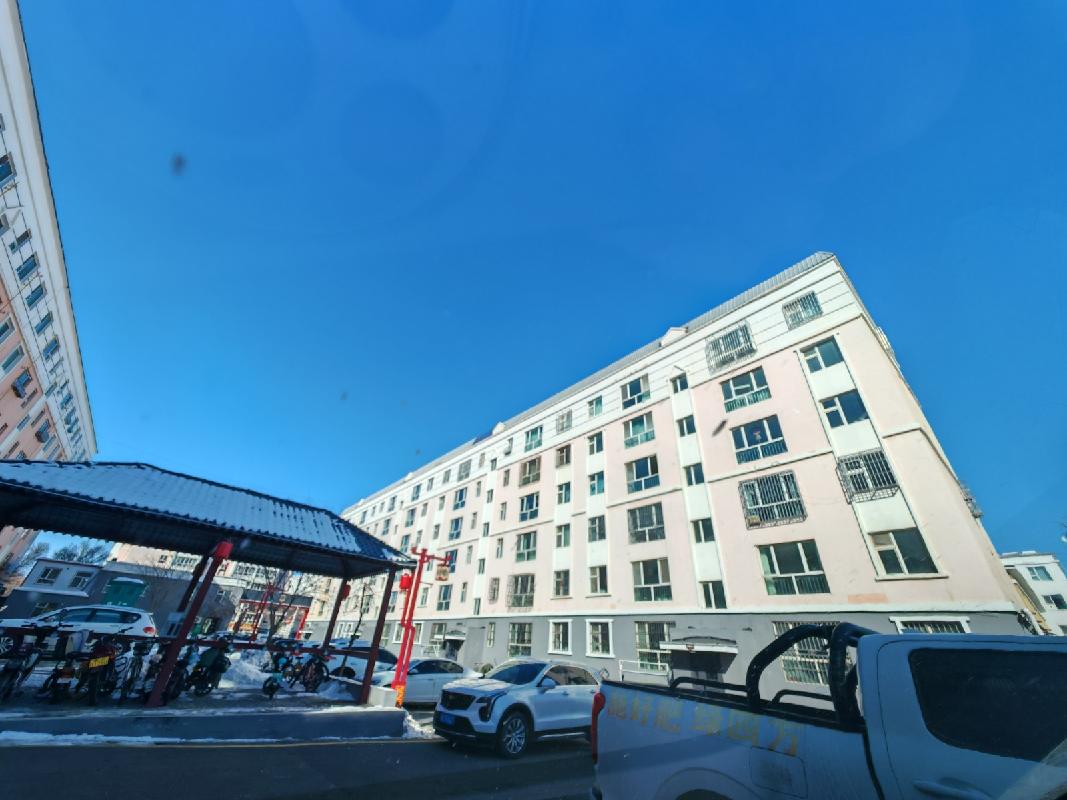 中石油新疆销售有限公司塔城分公司转让位于裕民县二区红花路红花小区2号楼1单元301房地产(国资监测编号GR2025XJ1000822)