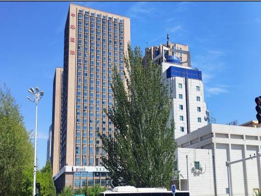 包头市青山区钢铁大街10号中环大厦19层资产转让项目（二次挂牌）