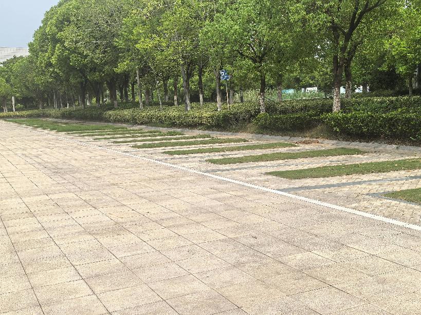 淮安经发文体产业发展有限公司西南角室外停车场招租公告招租公告