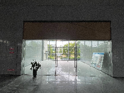 黄山市月潭湖旅游集散中心4间商铺出租公告（降价挂牌）