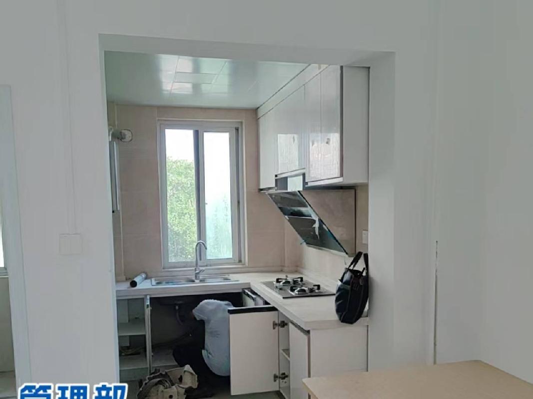 南京工业大学位于南京市鼓楼区中山北路200-2号4幢501的房屋公开招租(国资监测编号GR2025JS1005057)