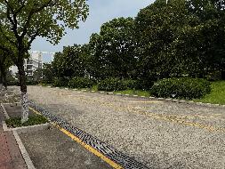 常州市武进区滆湖中路33号常州工程职业技术学院行政楼北侧新能源汽车充电桩场地点位招租公告(国资监测编号GR2025JS2005112)
