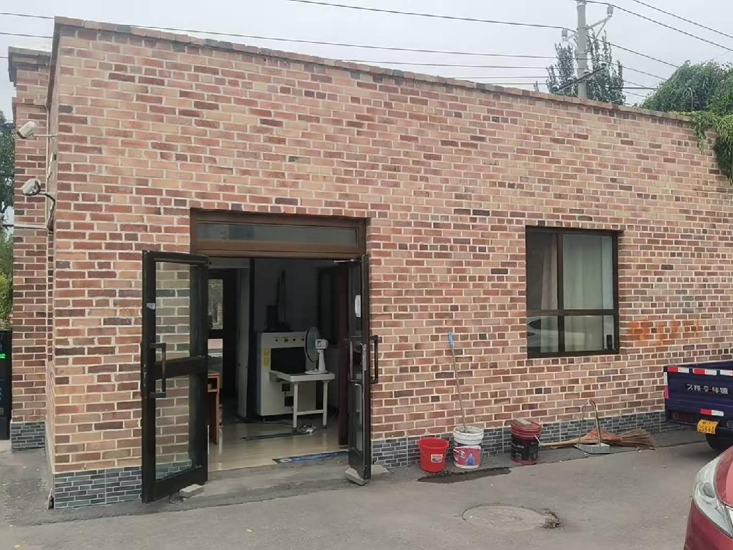 察布查尔锡伯自治县国资局位于察县庙拜街原县委宾馆房产及土地整体约12261.24㎡对外转让