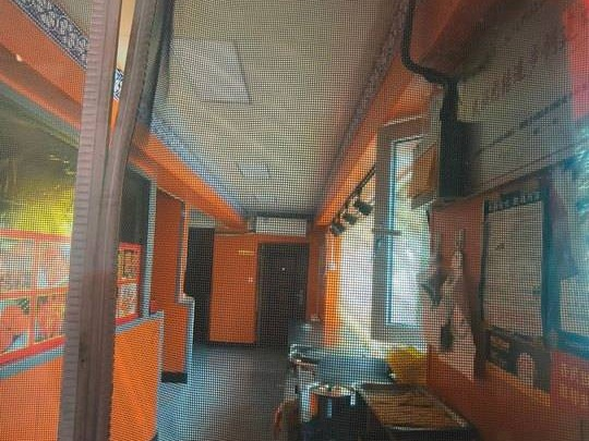克拉玛依广盛资产经营管理有限公司租赁位于克拉玛依市白碱滩区三环商贸楼梯间西头中兴路86-7号（烧烤）(国资监测编号GR2025XJ1001021)