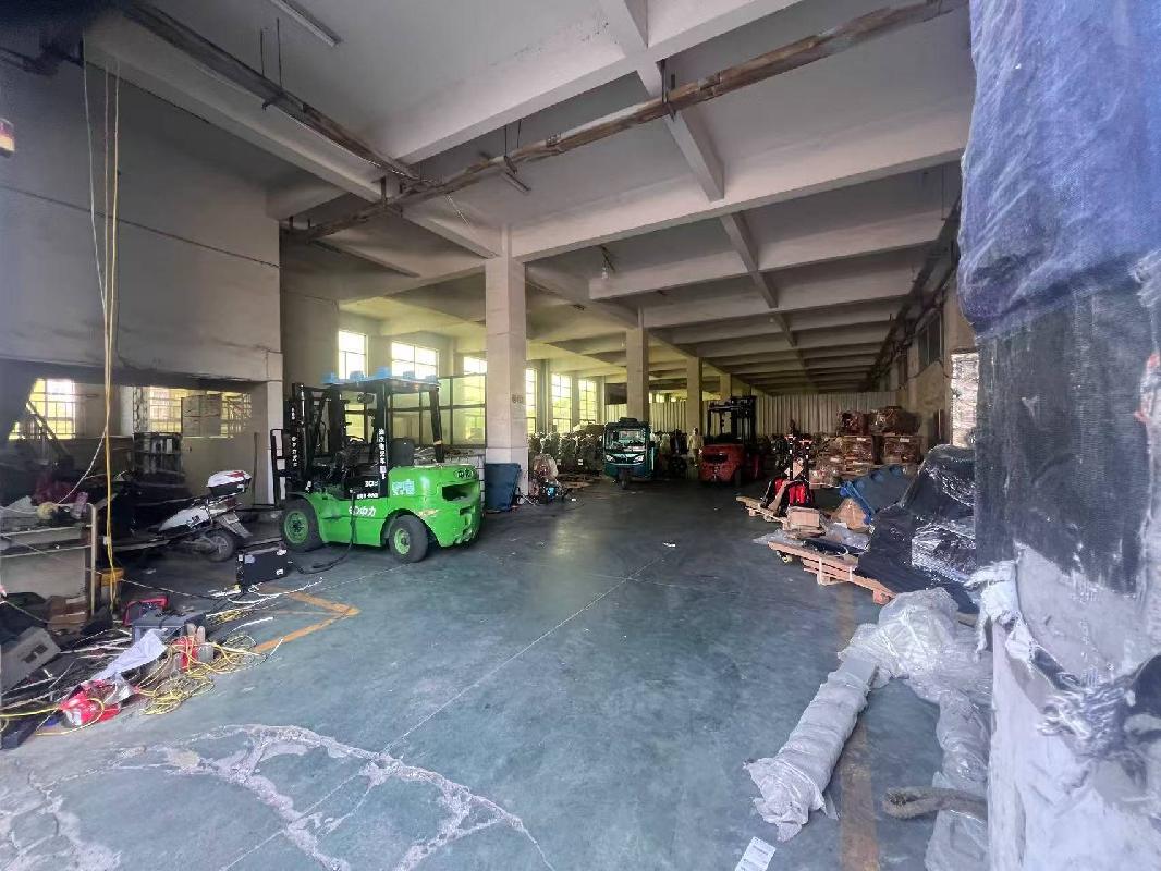 泰兴市兴黄综合投资开发有限公司位于泰兴市黄桥镇胜利路北侧、永丰路西侧仓储物流用房及露天场地公开招租(国资监测编号GR2025JS1005331)