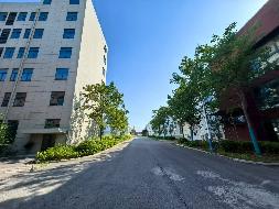 淮北市杜集区开渠东路7号1至6幢房产、土地使用权及附属物转让公告(国资监测编号GR2025AH2002060)