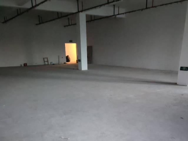 蓝山湖14幢202号房屋招租公告