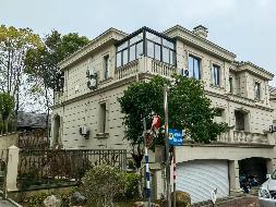南京市高淳区淳溪镇淳南路122号舜天大湖美锦花园26幢房产公开转让(再次挂牌)(国资监测编号GR2025JS1005399-2)