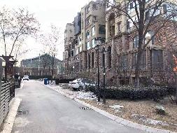 山西省太原市东峰路86号70幢2单元1-3层202号房产公开转让(国资监测编号GR2025JS1005401)
