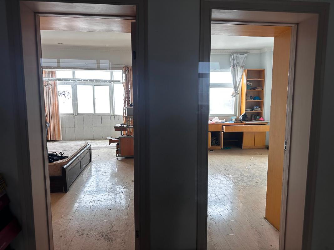 泰兴市鼓楼南路金凤南幢504室公开招租(国资监测编号GR2025JS1005532)