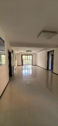 呼和浩特市新城区成吉思汗大街蒙鑫国际居住小区12号楼1单元2层204出租（租期1年，年租金18000元）(国资监测编号GR2025NM1006034-2)