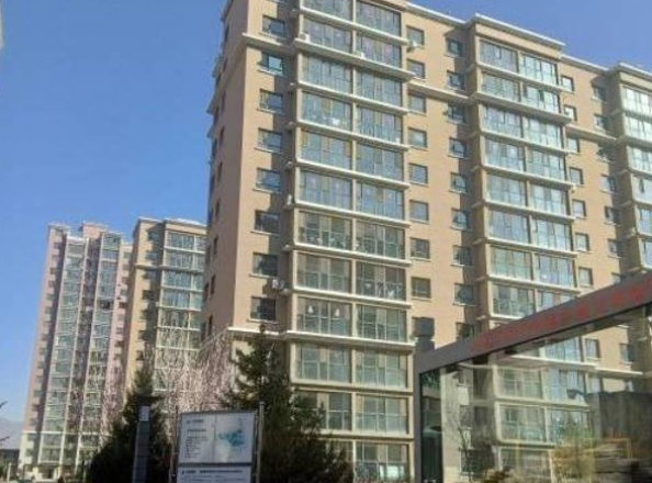 呼和浩特市新城区成吉思汗大街蒙鑫国际居住小区12号楼1单元2层202出租（租期1年，年租金14400元）(国资监测编号GR2026NM1003942)