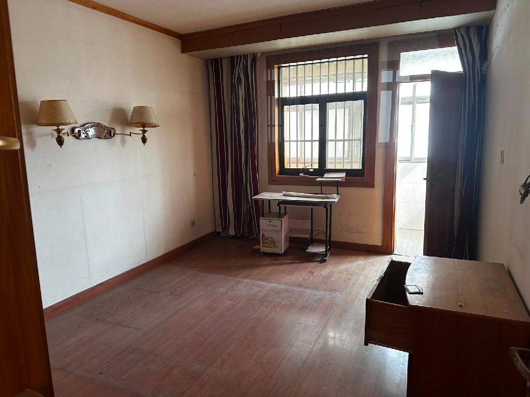 泰兴市鼓楼南路春区20幢402室公开招租(国资监测编号GR2025JS1005578)