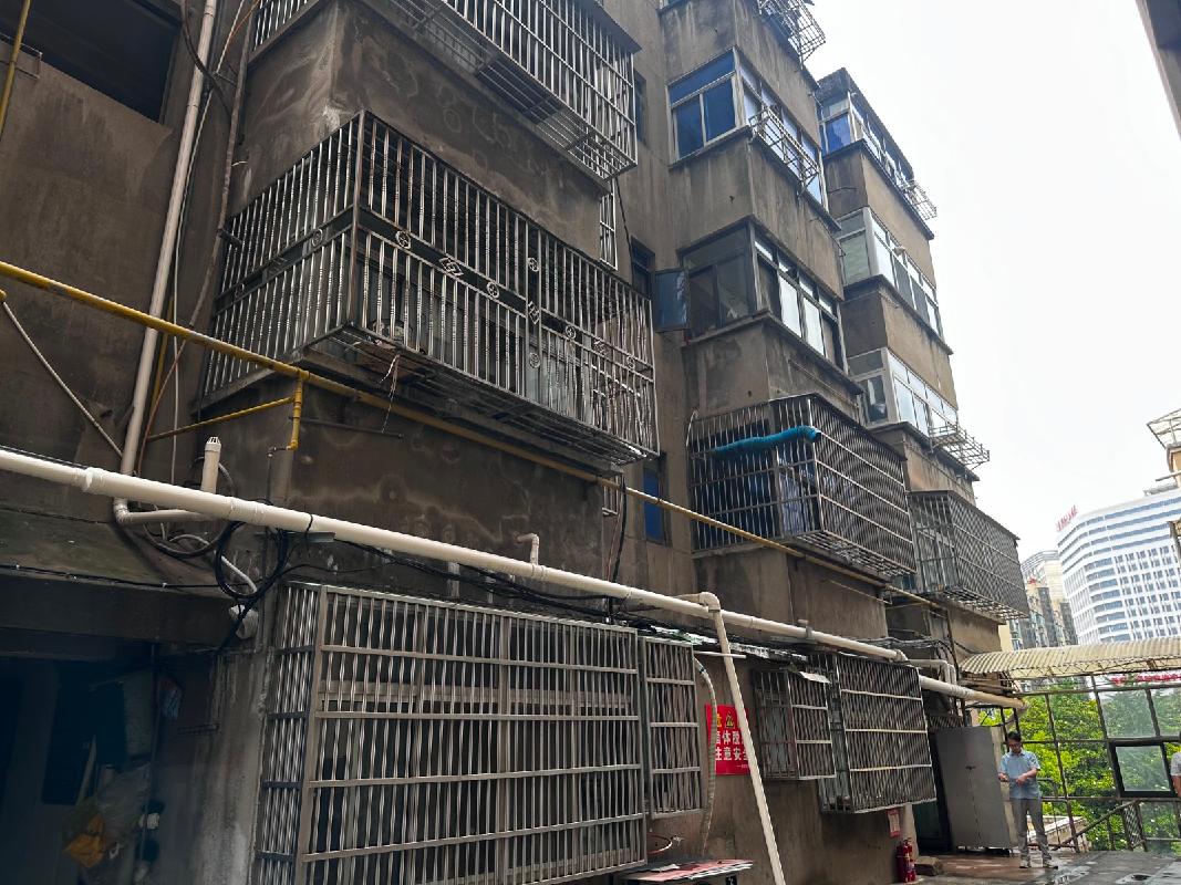 泰兴市金凤商城宿舍2幢407室公开招租(国资监测编号GR2025JS1005571)
