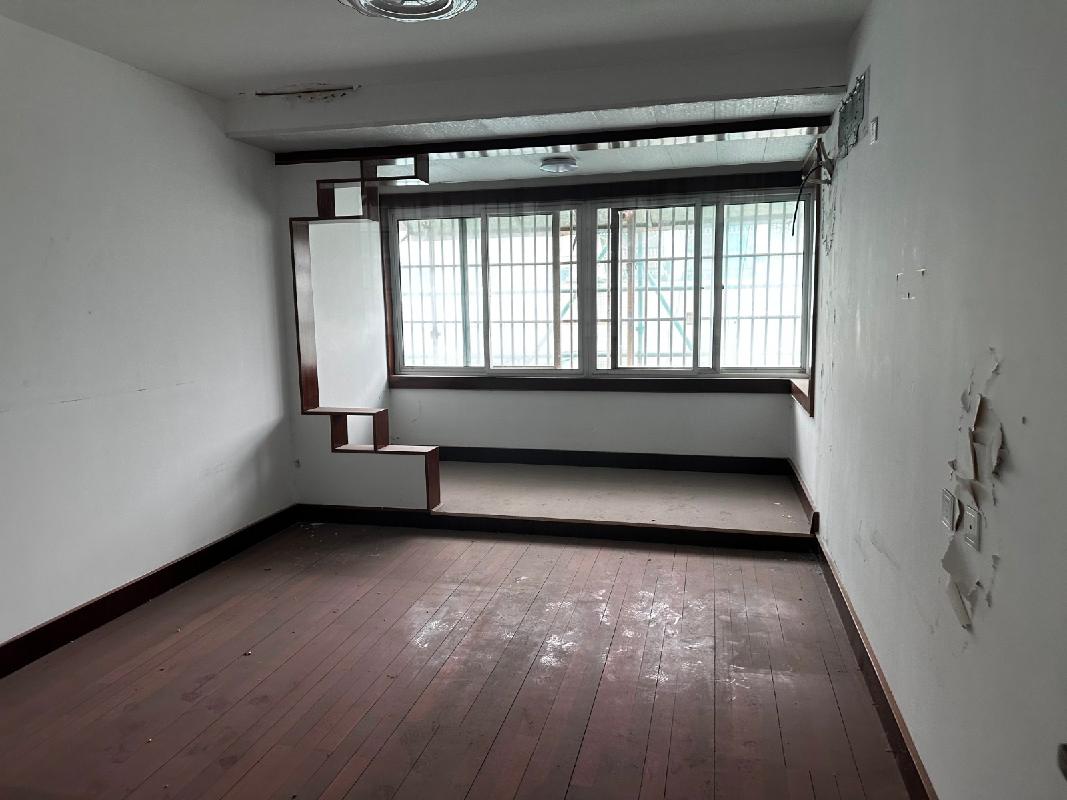 泰兴市鼓楼南路春区18幢402室公开招租(国资监测编号GR2025JS1005583)