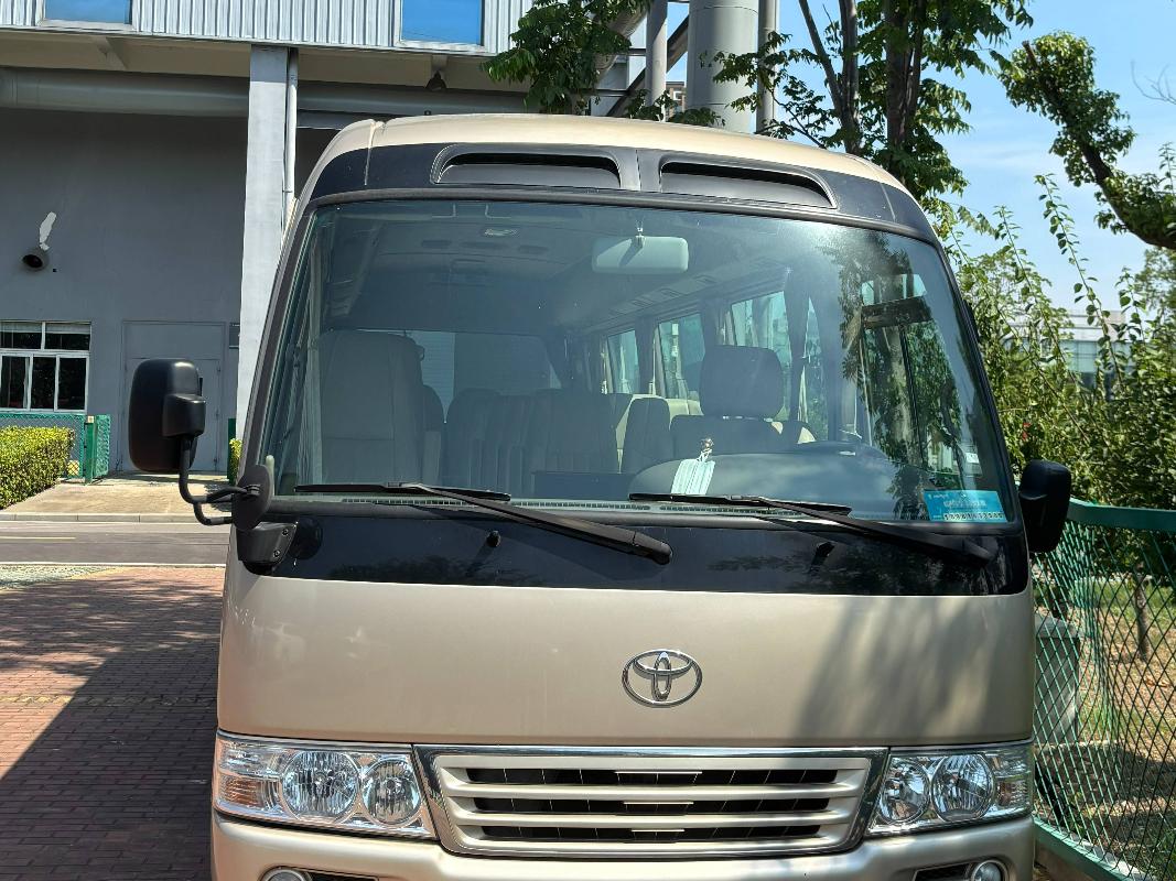 一辆柯斯达牌大型普通客车（苏D00067）公开转让(国资监测编号GR2025JS1005403)