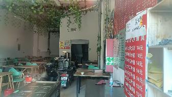内蒙古包头市九原区职教园区D-21商业底店公开招租（69461元/年，3年，包头市科教实业发展有限公司）(国资监测编号GR2025NM1005999)