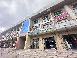 伊犁州特克斯马场农牧发展有限责任公司位于特克斯县古勒巴格街二环内社会保险管理局六套商铺打包对外转让(三次挂牌)