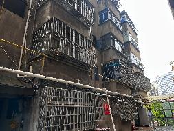 泰兴市金凤商城宿舍2幢407室公开招租(国资监测编号GR2025JS1005571)