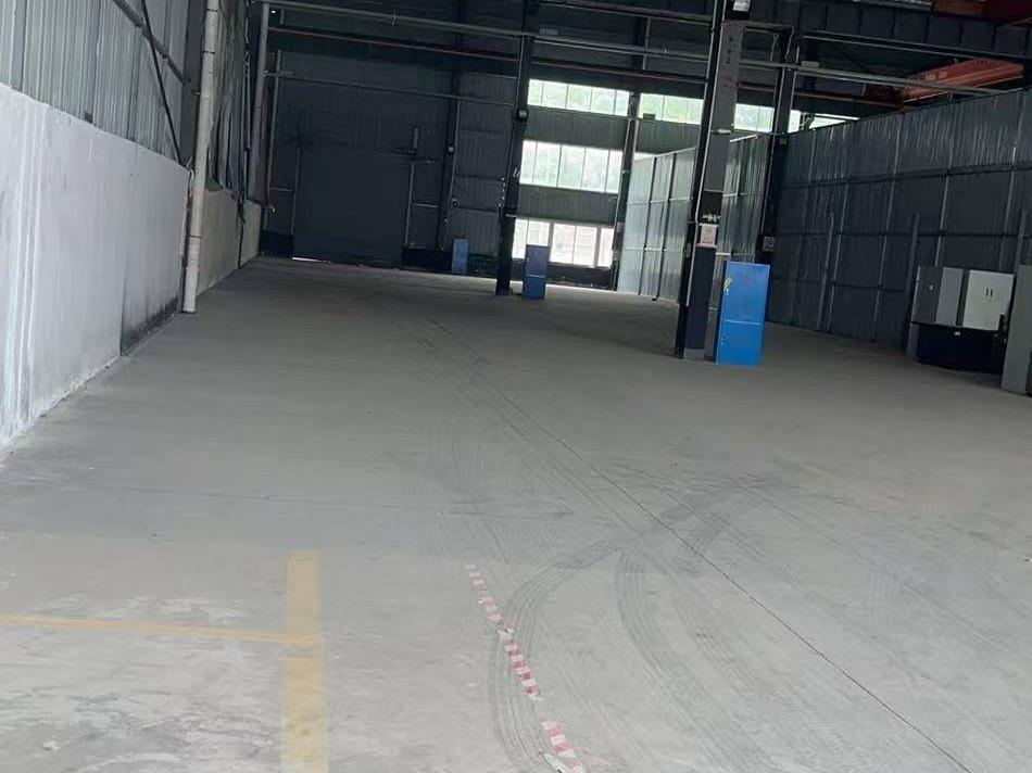 长沙市岳麓区麓枫路46号3#号厂房1050㎡场地招租(国资监测编号GR2025HN1001798)