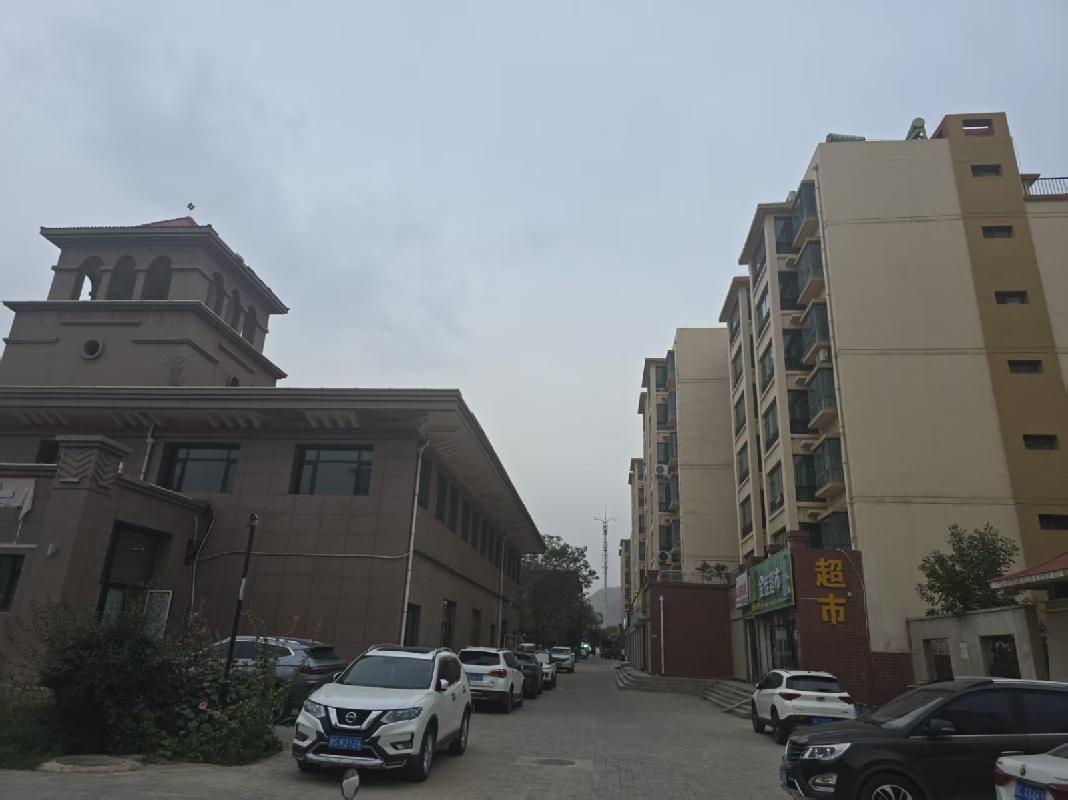 永昌电厂多种经营总公司一批房产、车库转让公告