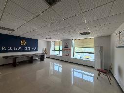 湖南高速湘西分公司下属龙山收费站3间房和青坪收费站3间房(国资监测编号GR2025HN1001859)