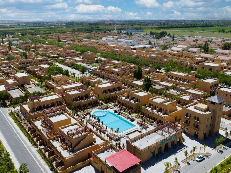 克拉玛依西部乌镇文化旅游发展有限责任公司租赁位于克拉玛依市乌尔禾区西部乌镇P区块房产（民宿）(国资监测编号GR2025XJ1001153)