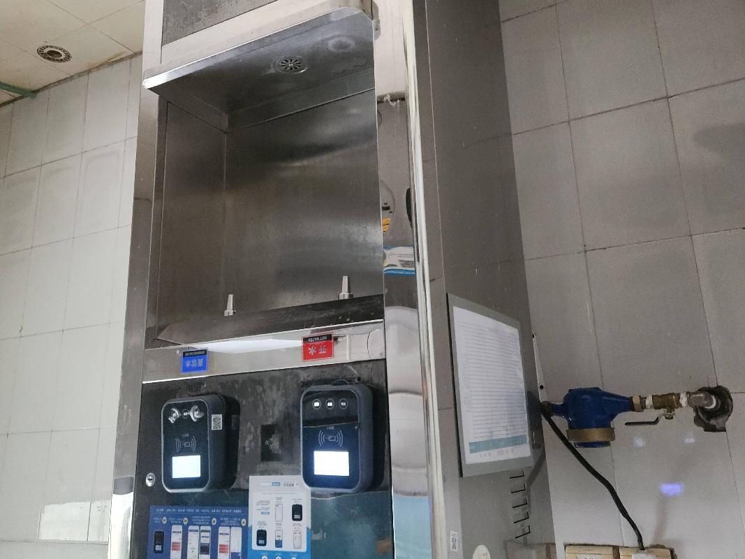 南京体育学院位于南京市栖霞区仙林大道169号学生公寓A、B、C、D楼洗衣机、净水器、开水炉点位公开招租