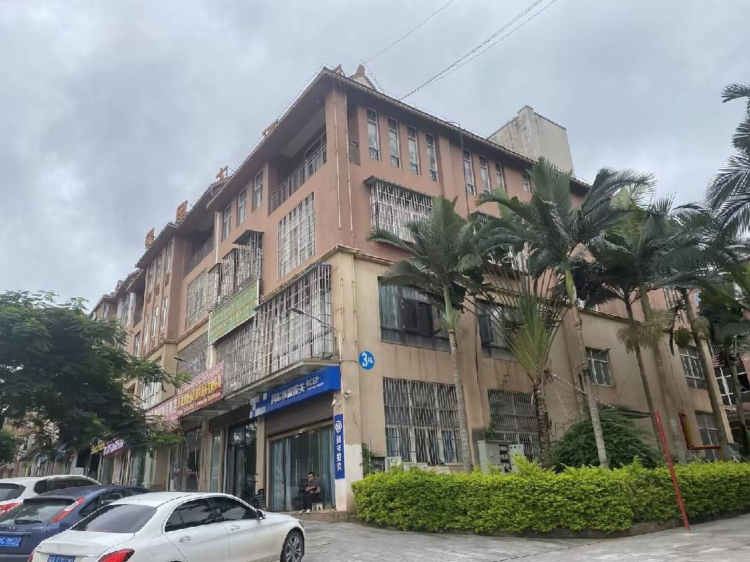 西双版纳磨憨经济开发区“鑫岚国际财富中心”房产一批