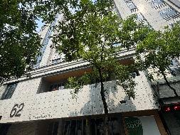 江苏省美术馆位于南京市玄武区碑亭巷62号美术大厦一层、二层房屋公开招租(再次挂牌)(国资监测编号GR2025JS1005838-2)