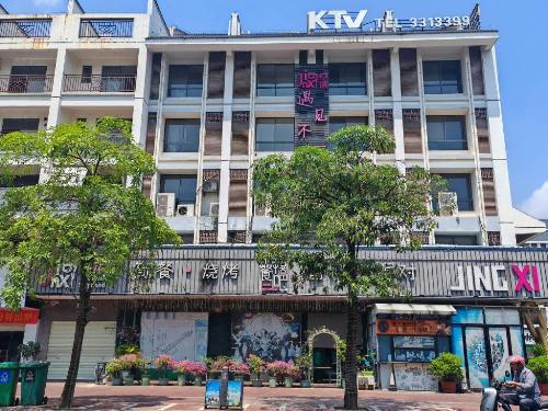 广西百色市田阳区田州镇隆平大道A14区天盛商城7-1-SC001至SC005号房产（第二次）转让公告