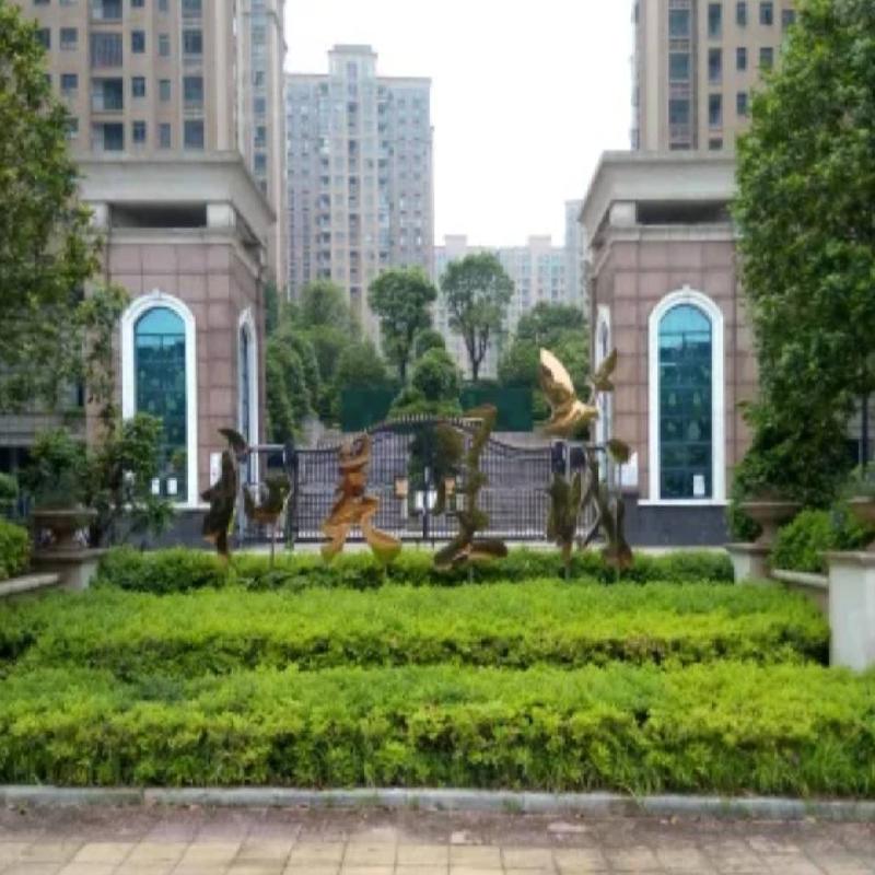 长沙市暮云镇芙蓉南路四段977号和美星城C区26栋702及C-2车位(二次挂牌)