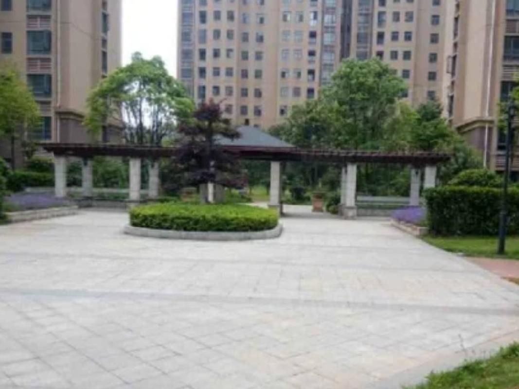 长沙市暮云镇芙蓉南路四段977号和美星城D区35栋502及D-1283车位(二次挂牌)(国资监测编号GR2025HN1001901-2)