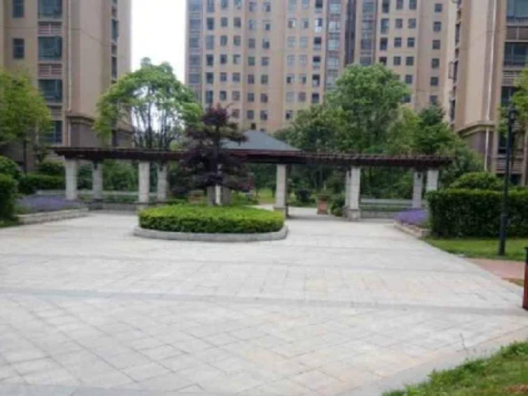 长沙市暮云镇芙蓉南路四段977号和美星城C区29栋205及C-839车位(二次挂牌)(国资监测编号GR2025HN1001896-2)