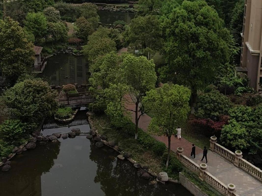 长沙市暮云镇芙蓉南路四段977号和美星城D区47栋1002及D-317车位(二次挂牌)(国资监测编号GR2025HN1001928-2)