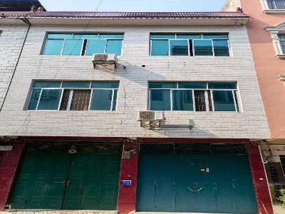 百色市田阳区田州镇城东左侧第七块生地16号房产（第三次）转让公告