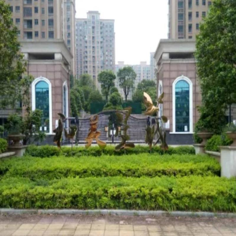 长沙市暮云镇芙蓉南路四段977号和美星城C区28栋1601及C-887车位(二次挂牌)
