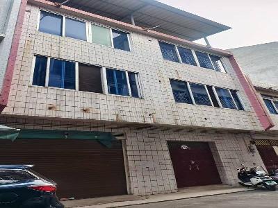百色市田阳区田州镇美丽花园六排12号房屋（第三次）转让公告
