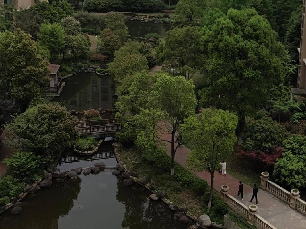 长沙市暮云镇芙蓉南路四段977号和美星城D区47栋905及D-909车位(二次挂牌)(国资监测编号GR2025HN1001927-2)
