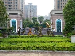 长沙市暮云镇芙蓉南路四段977号和美星城C区26栋702及C-2车位(二次挂牌)(国资监测编号GR2025HN1001889-2)