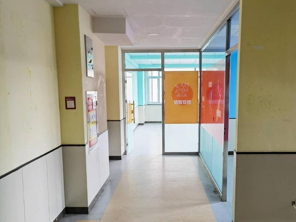 内蒙古再担保股份有限公司持有的呼和浩特市新城区新城南街75号综合楼5层部分房产公开出租