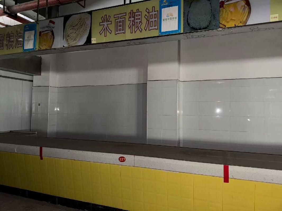 柳州市柳北区胜利街道北雀路68号之一宝丰盛世名邸1栋2-227摊位招租项目