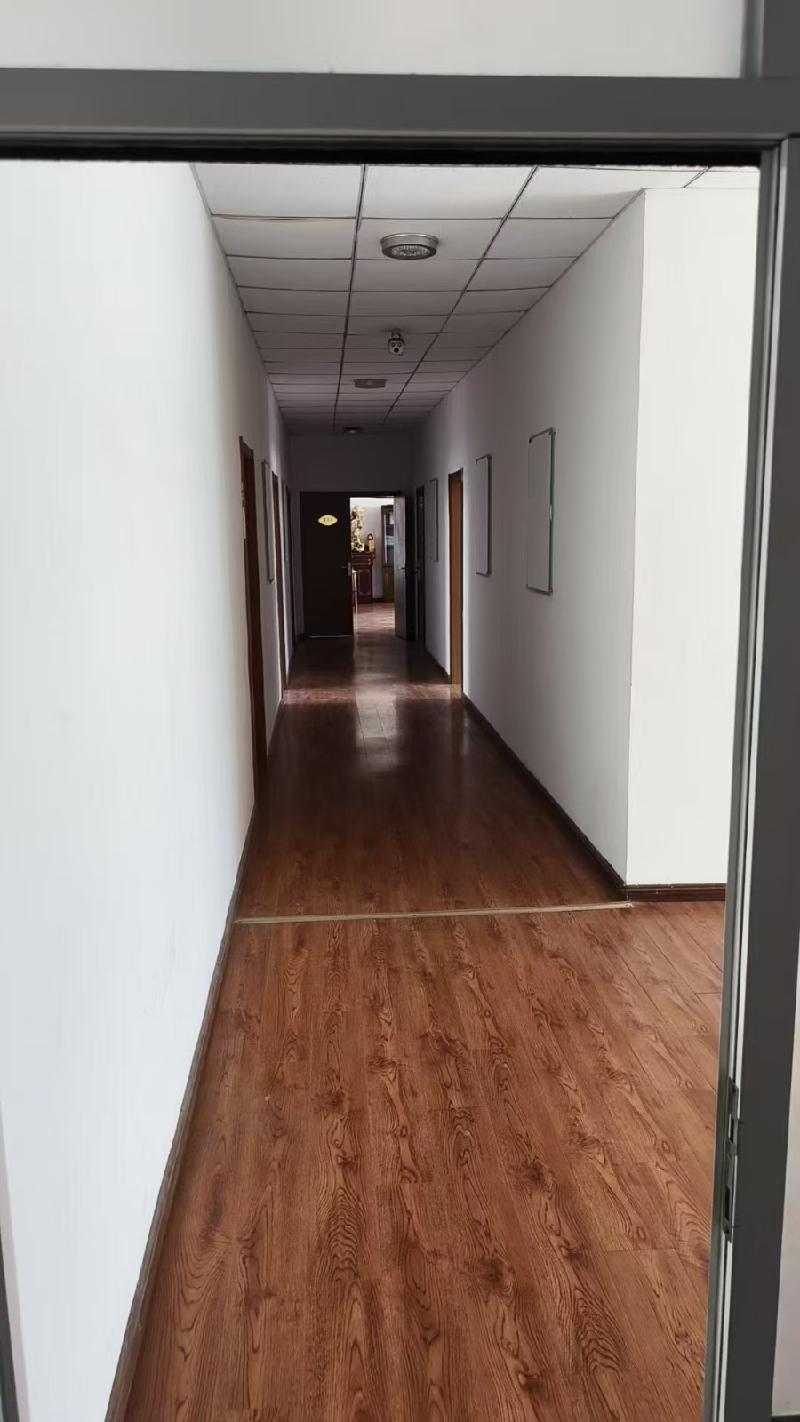 内蒙古自治区通辽市科尔沁木里图镇1处工业用地使用权及地上2处房屋建筑物整体出租（年租金164005元，租期5年）(国资监测编号GR2025NM1006549)