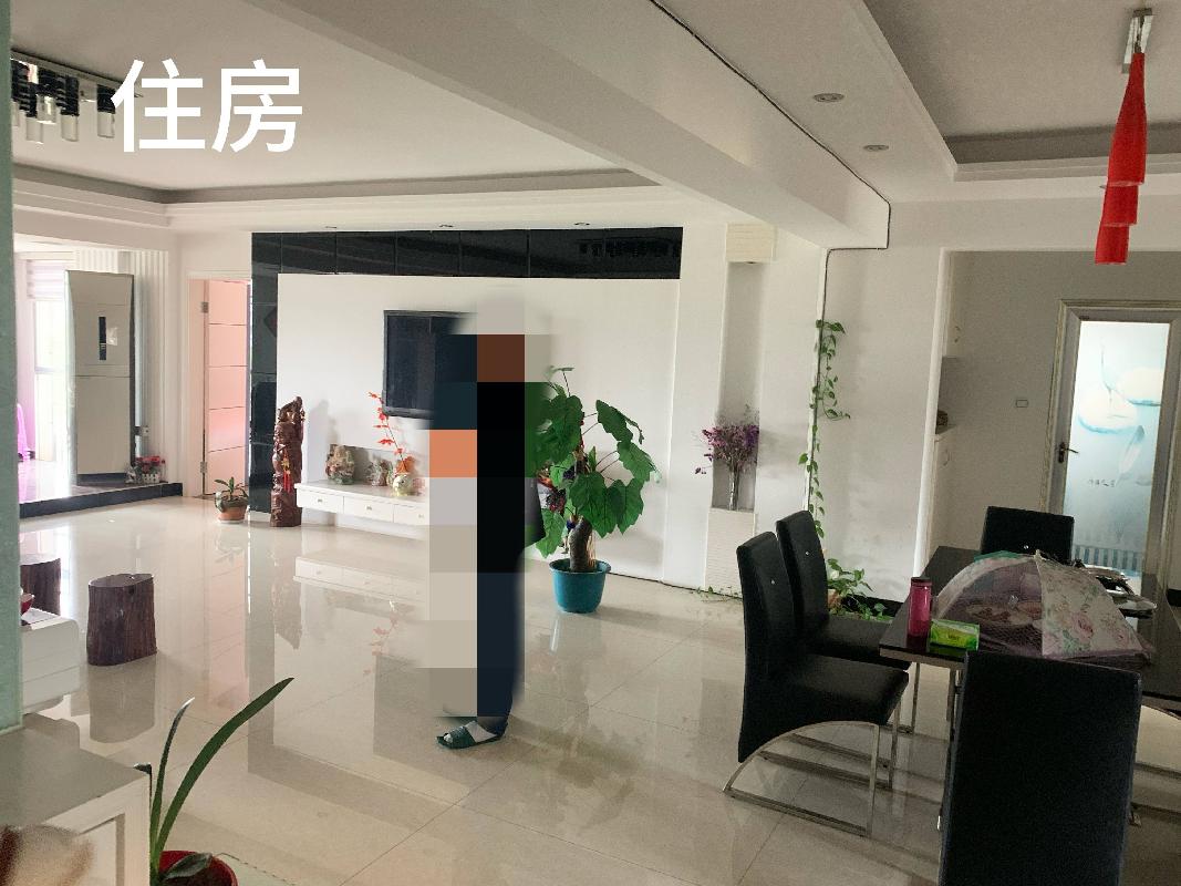 福建省明溪县雪峰镇河滨北路商业用房、住房转让（第三次）