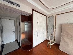 郴州市芙蓉路9号骆仙湖畔小区4栋1703号住房转让（第五次）
