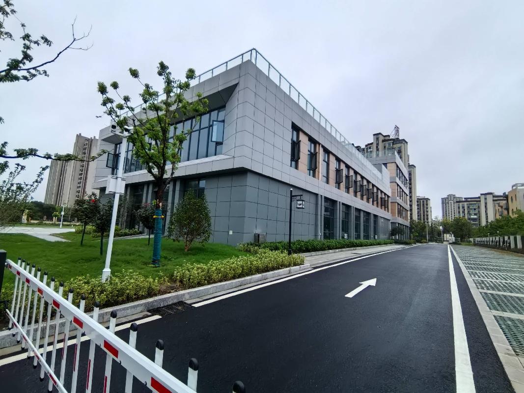 无为市无城镇王福社区（城东社区宜邻服务中心）1幢第2层部分商业用房出租公告(国资监测编号GR2025AH2002357)