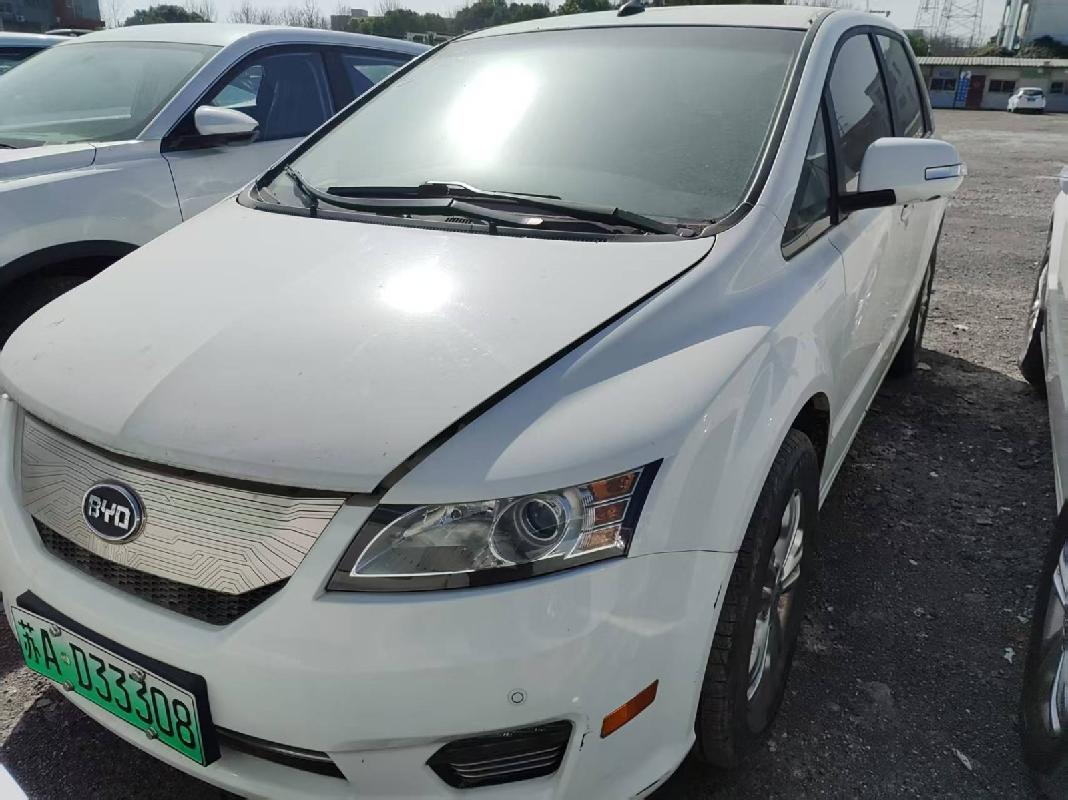 100辆比亚迪（BYD7006BEVH）捆绑公开转让(国资监测编号GR2025JS1006093)